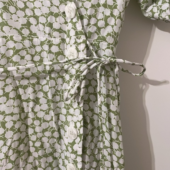 Faithfull the Brand Light Green Floral Midi Dress - Picture 9 of 10